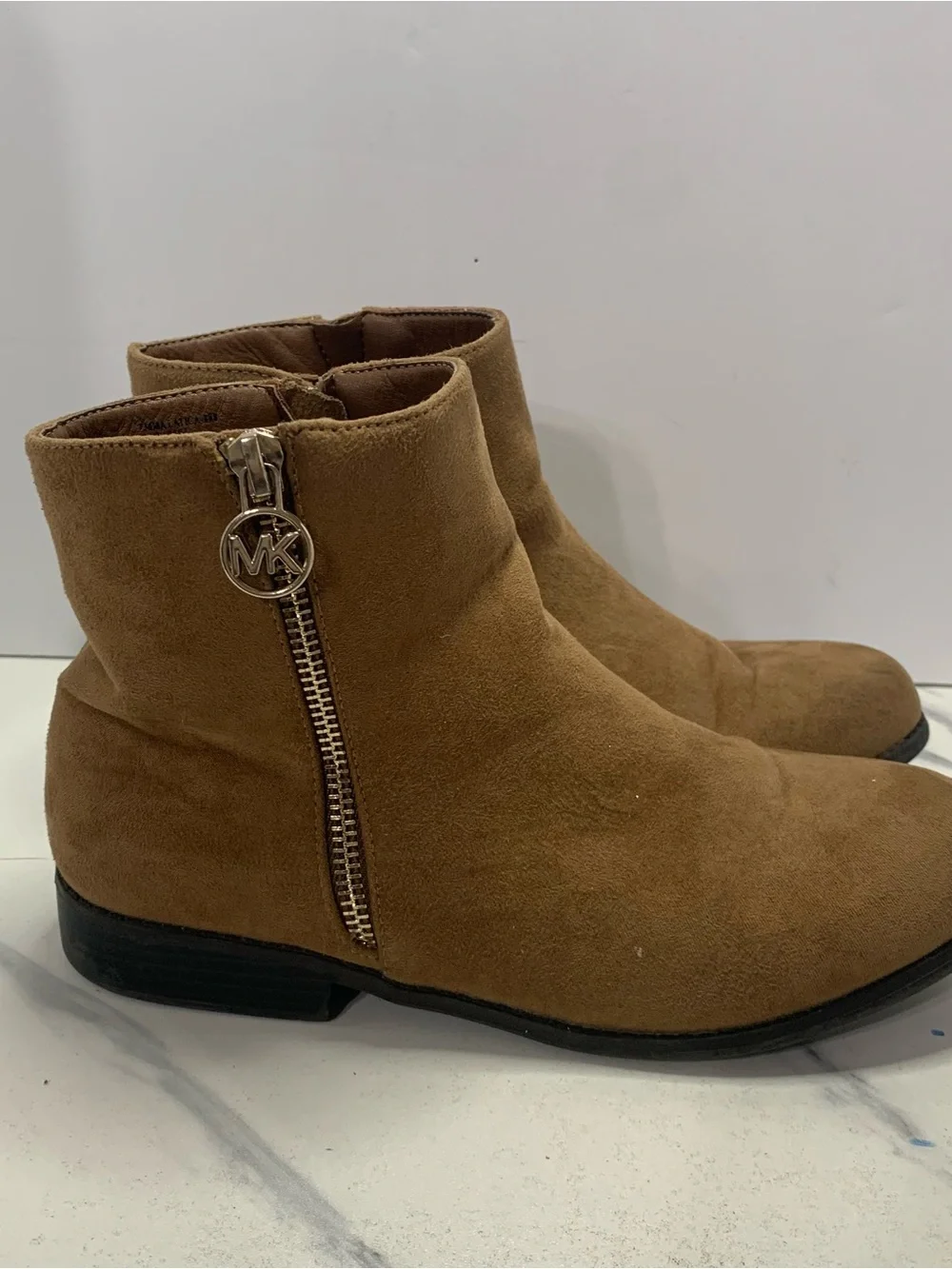 Girls Michael Kors Cognac Suede Ankle Booties with MK Charm size 4
